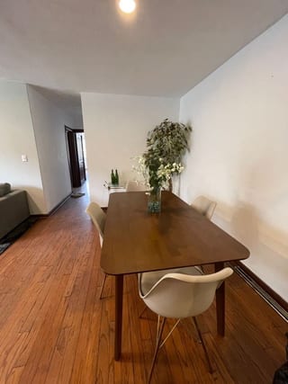 Zona 14, Apartamento amueblado de 2 dormitorios  — Apartamento en Alquiler en Zona 14, Guatemala, Ciudad — miniatura 2 de 17