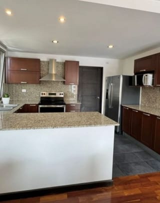 LINDO APARTAMENTO AMUEBLADO ZONA 10 — Apartamento en Alquiler en Aria, Zona 10, Guatemala, Ciudad — miniatura 2 de 12