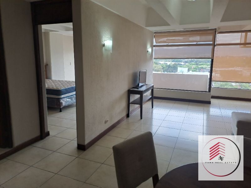 SE RENTA APARTAMENTO AMUEBLADO UBICADO EN EDIFICIO REFORMA OBELISCO ZONA 9 - 14