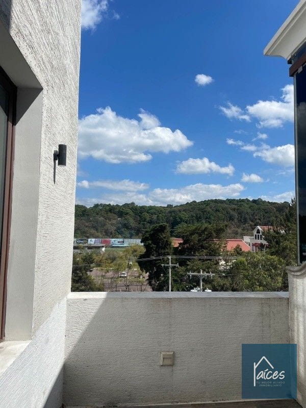 Apartamento amueblado en renta LIRIOS Zona 16 (D) — Apartamento en Alquiler en Lirios de Cayalá II, Zona 16, Guatemala, Ciudad — foto 3 de 14