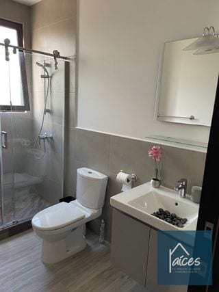Apartamento amueblado en renta LIRIOS Zona 16 (D) — Apartamento en Alquiler en Lirios de Cayalá II, Zona 16, Guatemala, Ciudad — miniatura 13 de 14
