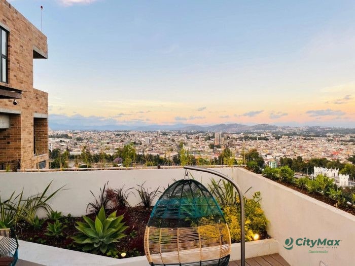 Venta de apartamento en la Zona 10 - 7