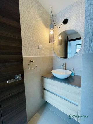 Venta de apartamento en la Zona 10 — Apartamento en Venta en Zona 10, Guatemala, Ciudad — miniatura 5 de 8