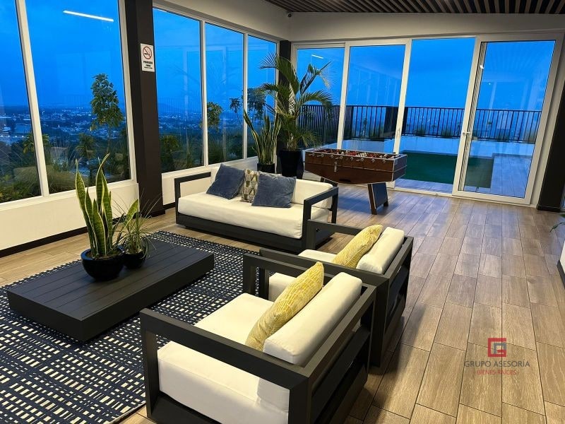 Acogedor Apartamento en Venta Sakai zona 1 Mixco - 2