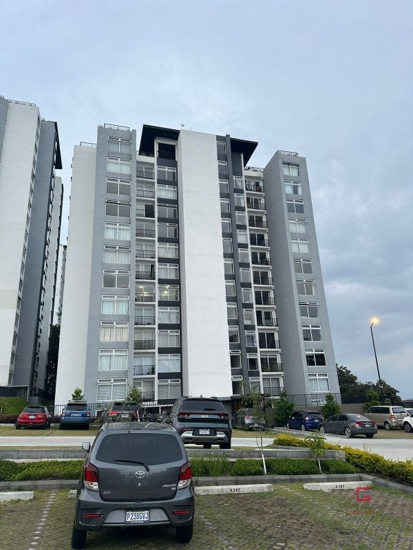 Acogedor Apartamento en Venta Sakai zona 1 Mixco - 8