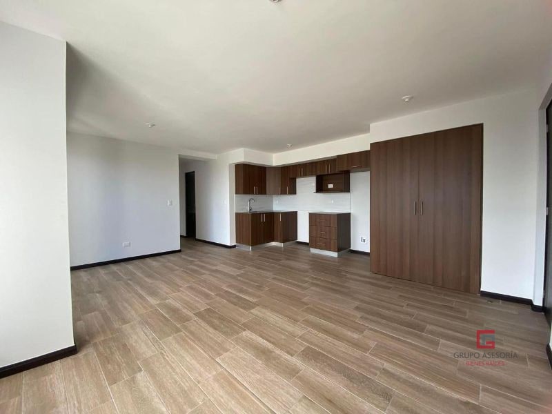 Acogedor Apartamento en Venta Sakai zona 1 Mixco - 16