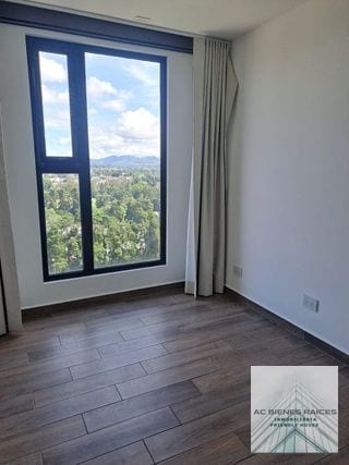Parque 15 3 habitaciones — Apartamento en Alquiler en Parque 15, Zona 15, Guatemala, Ciudad — miniatura 5 de 13