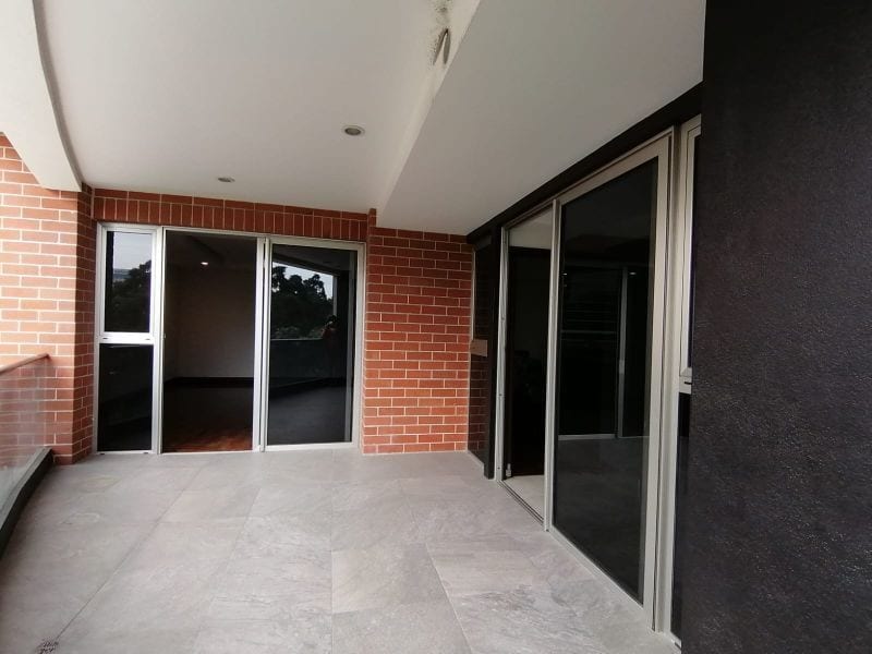 Alquiler de Apartamento Santa Sofia — Apartamento en Alquiler en Santa Sofía, Zona 10, Guatemala, Ciudad — foto 2 de 9