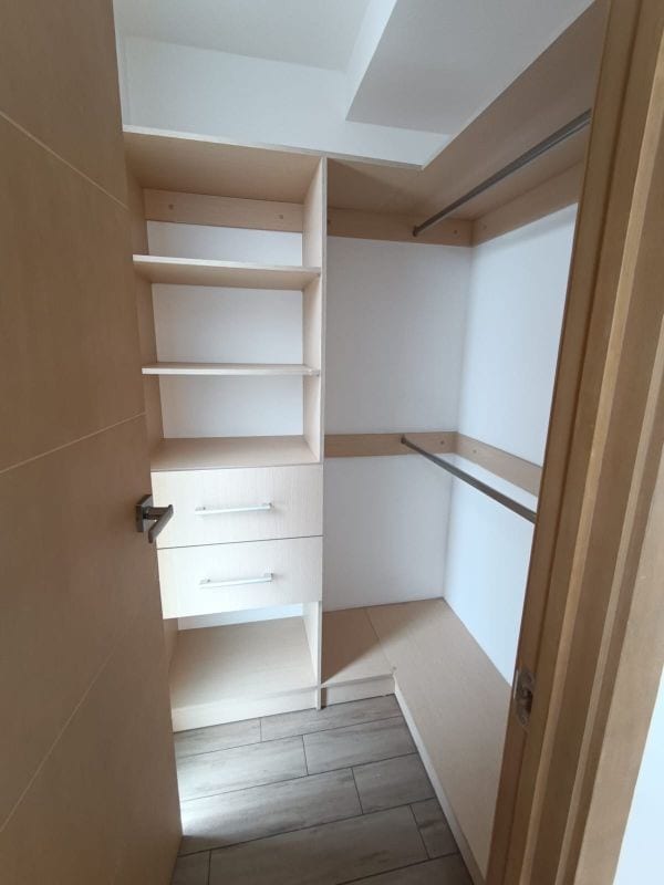Apartamento en Renta Zona 10 CODIGO.DA34172 — Apartamento en Alquiler en Zona 10, Guatemala, Ciudad — foto 16 de 17