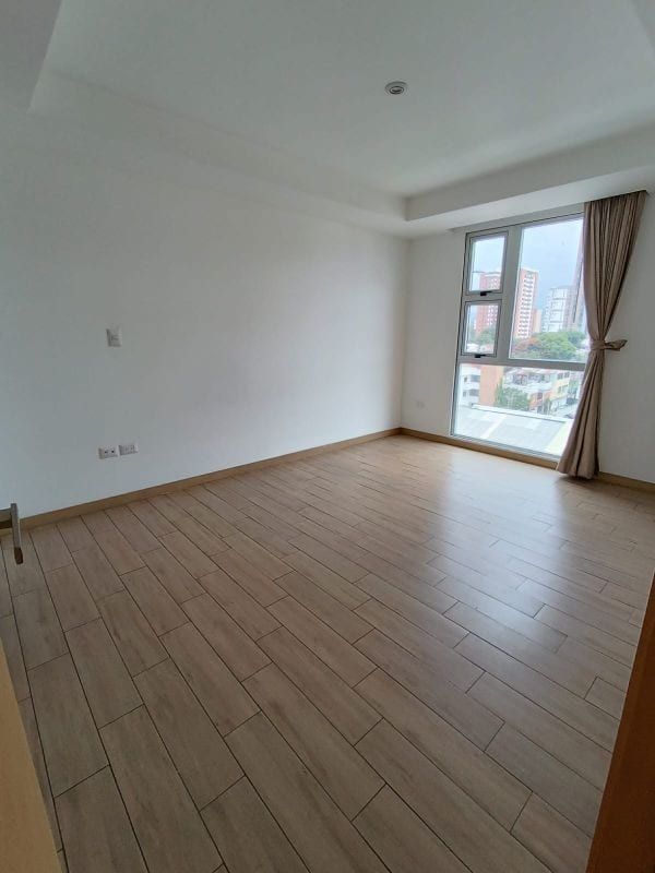 Apartamento en Renta Zona 10 CODIGO.DA34172 — Apartamento en Alquiler en Zona 10, Guatemala, Ciudad — foto 15 de 17