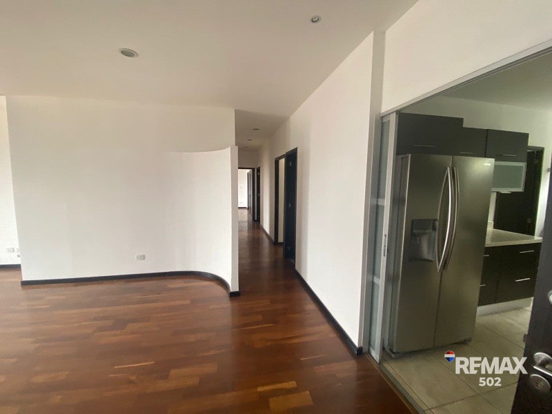 Apartamento Vista Bella II Montebello CAES — Apartamento en Venta en Montebello II, Carretera a El Salvador, Guatemala, Ciudad — foto 2 de 12