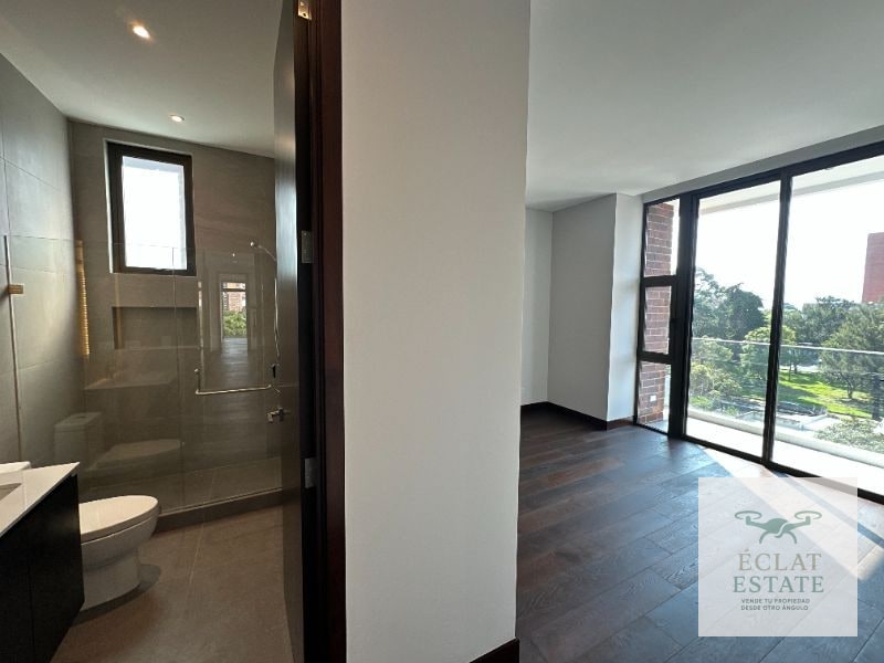 Apartamento de 3 Habitaciones en Renta en ECHO zona 14. - 11