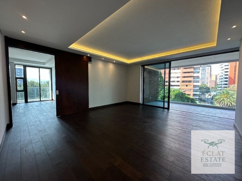 Apartamento de 3 Habitaciones en Renta en ECHO zona 14. - 1