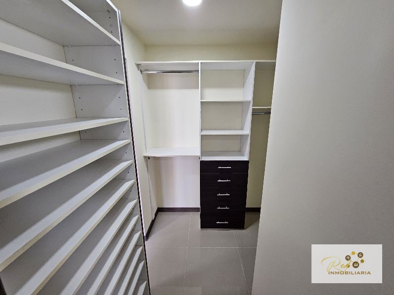 VENTA APARTAMENTO BELLINI REMODELADO - 6