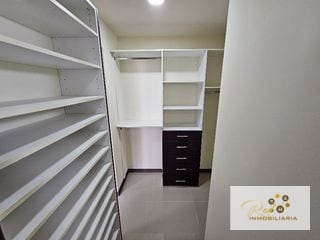 VENTA APARTAMENTO BELLINI REMODELADO — Apartamento en Venta en Bellini, Zona 14, Guatemala, Ciudad — miniatura 13 de 15