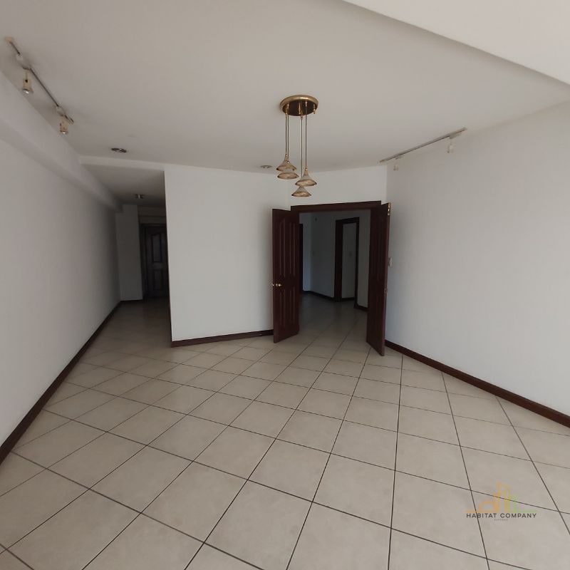 APARTAMENTO EN RENTA ZONA 14 CERCANO A LA AVENIDA LAS AMERICAS - 1