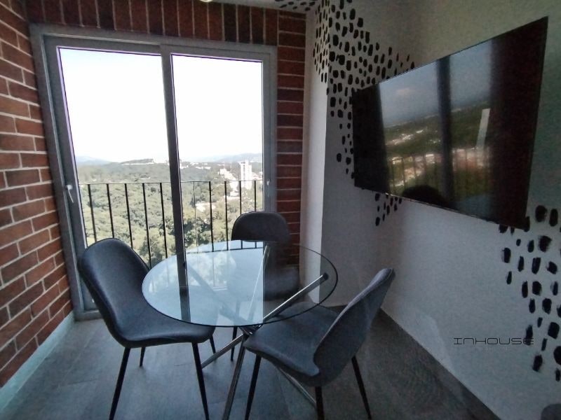 APARTAMENTO EN VENTA ZONA 2 - 5