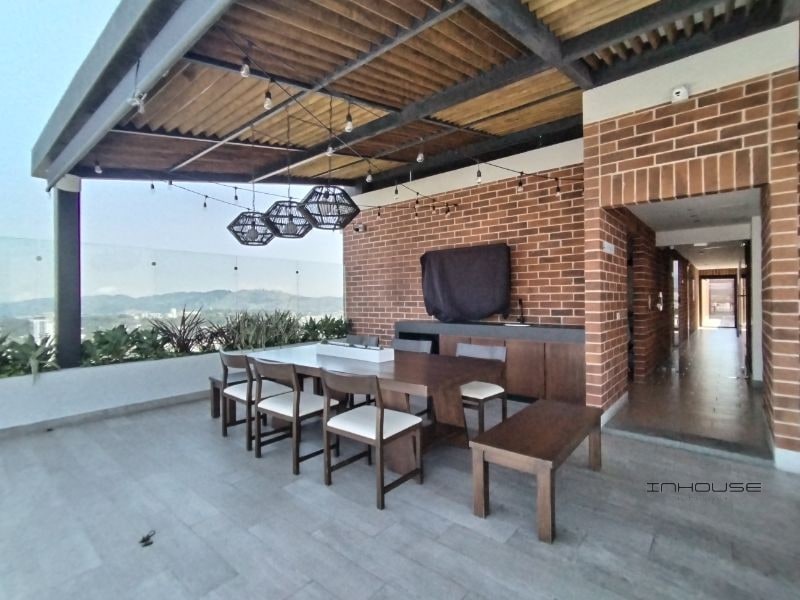 APARTAMENTO EN VENTA ZONA 2 - 8