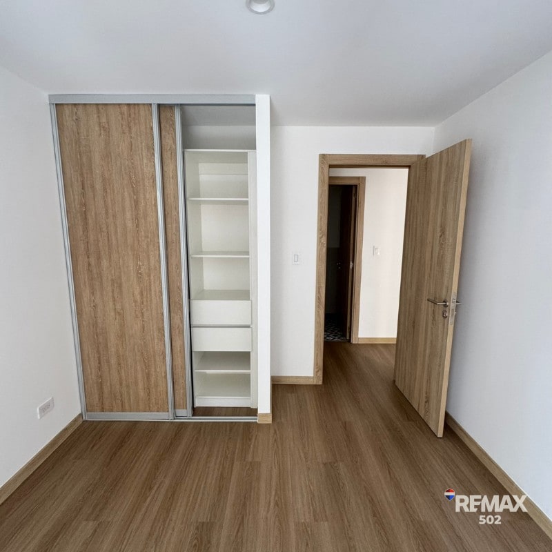 APARTAMENTO EN VIVO 4 (ZONA 4) — Apartamento en Venta en Vivo Zona 4, Zona 4, Guatemala, Ciudad — foto 9 de 10