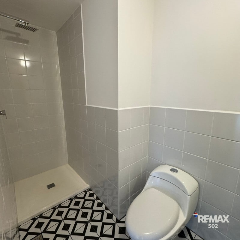 APARTAMENTO EN VIVO 4 (ZONA 4) — Apartamento en Venta en Vivo Zona 4, Zona 4, Guatemala, Ciudad — foto 7 de 10