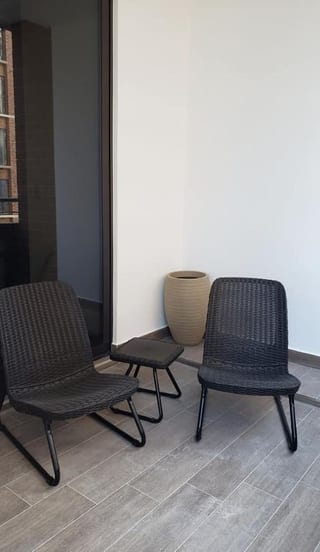 Apartamento Amueblado en Edificio Diagoseis, zona 10 sobre la Diagonal 6  — Apartamento en Alquiler en Diagoseis, Zona 10, Guatemala, Ciudad — miniatura 3 de 14