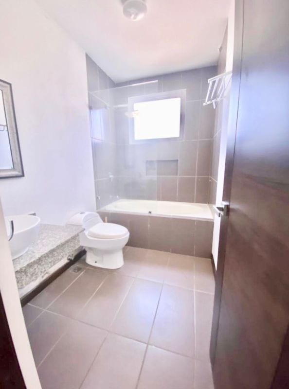 Vendo Apartamento Zona 16 1601-V-500 — Apartamento en Venta en Edificio Trento, Zona 16, Guatemala, Ciudad — foto 7 de 9
