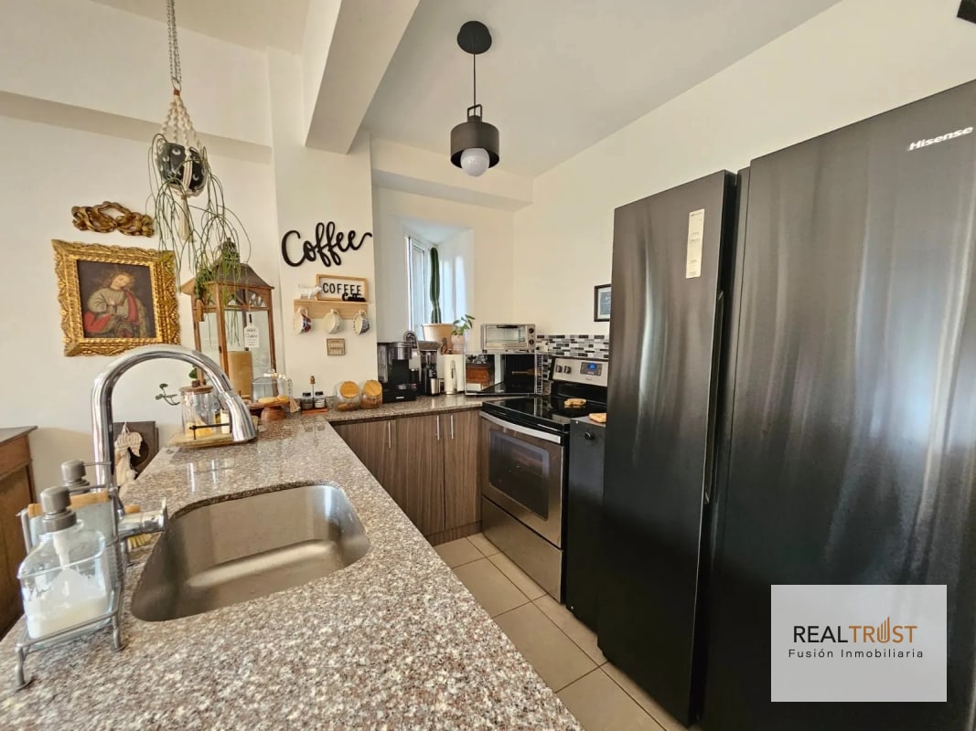 CON TERRAZA EN VENTA CAÑADA 16, Zona 16 - 6