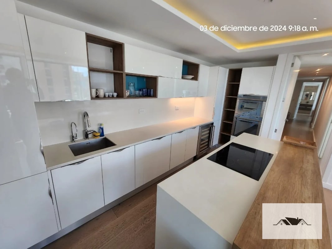 EN VENTA ZONA 15 LIV APARTAMENTO PERSONALIZADO Y UNICO EN EL EDIFICIO — Apartamento en Venta en LIV, Zona 15, Guatemala, Ciudad — foto 1 de 13