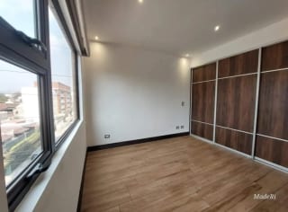 Apartamento en venta zona 10  ya rentado! — Apartamento en Venta en Zona 10, Guatemala, Ciudad — miniatura 3 de 5