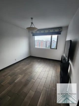Verona 2 hab semi amueblado — Apartamento en Alquiler en Verona, Zona 10, Guatemala, Ciudad — miniatura 6 de 12
