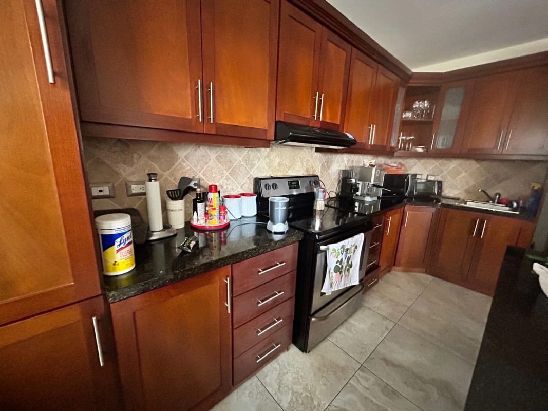 Apartamento en venta Casa Alhambra zona 15 VH1 — Apartamento en Venta en Zona 15, Guatemala, Ciudad — foto 13 de 17