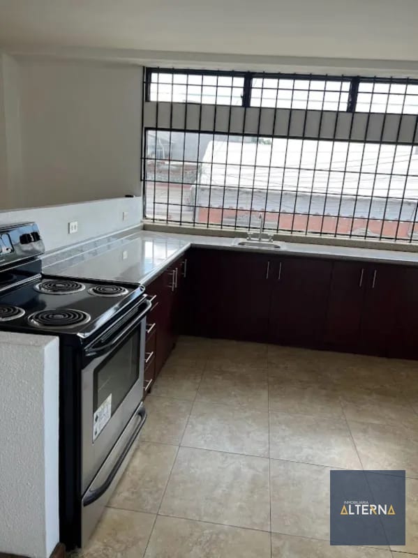 Bonito Apartamento en Renta en Zona 10 — Apartamento en Alquiler en Zona 10, Guatemala, Ciudad — foto 1 de 5