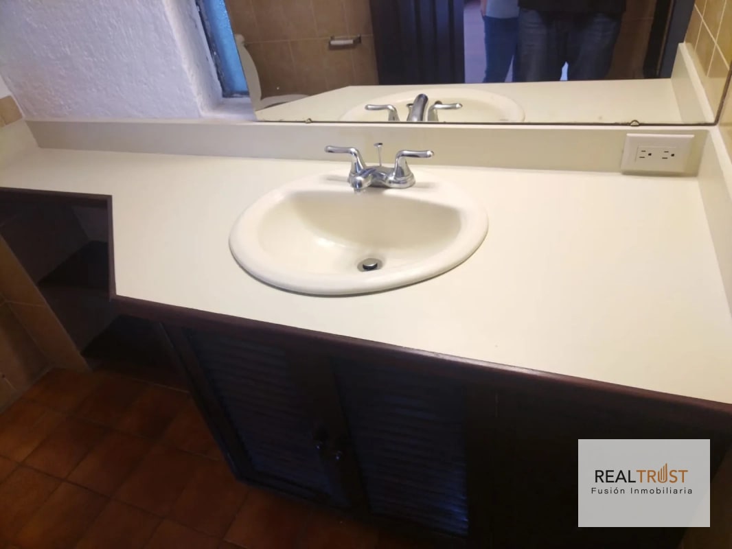 APARTAMENTO SANTA CLARA LAS CAÑAS ZONA 10 - 6