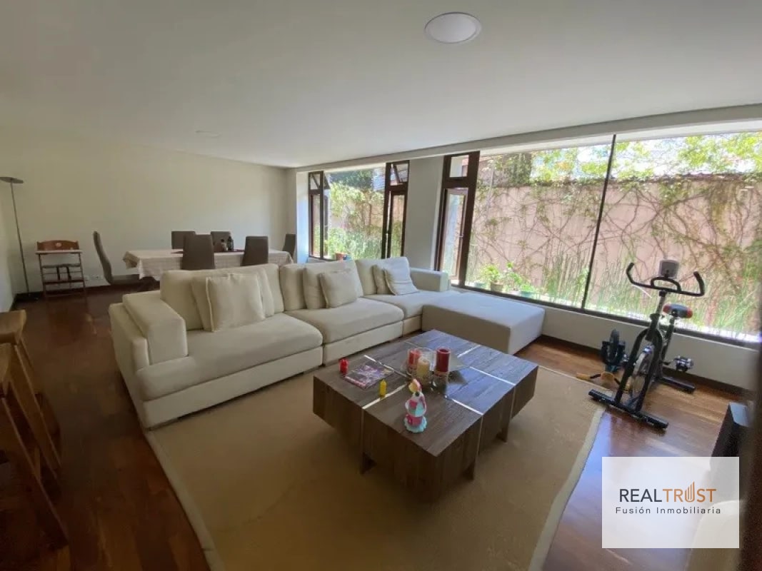 APARTAMENTO EN VENTA ZONA 14 - 13