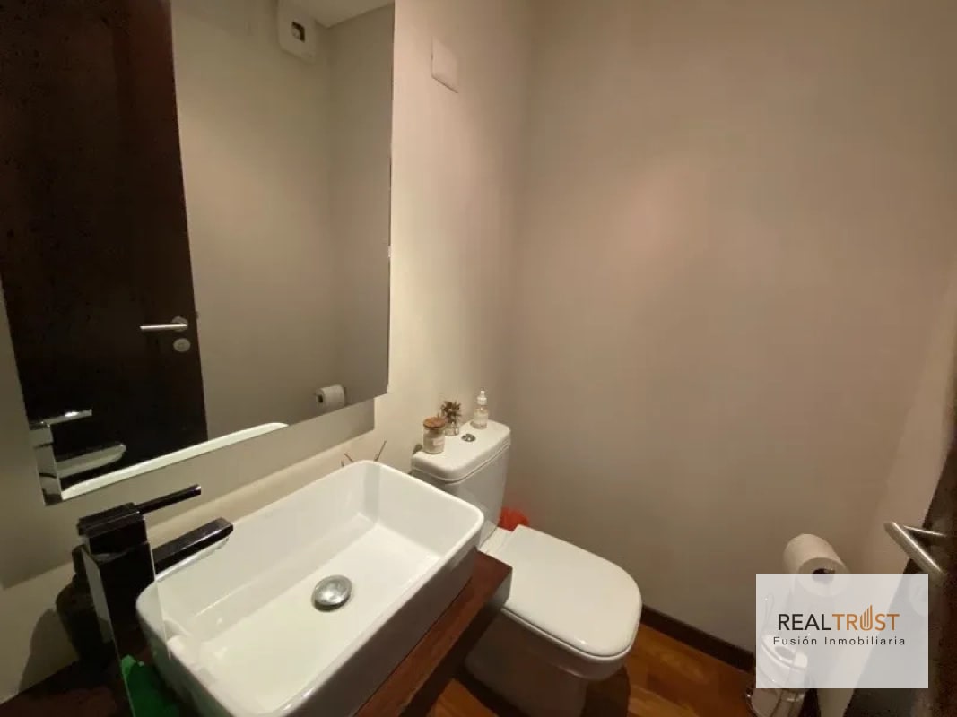 APARTAMENTO EN VENTA ZONA 14 - 1