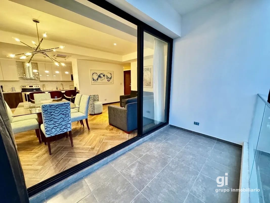 Apartamento en venta amueblado 3 dormitorios y cuarto de servicios, zona 10 — Apartamento en Venta en Zona 10, Guatemala, Ciudad — foto 11 de 14