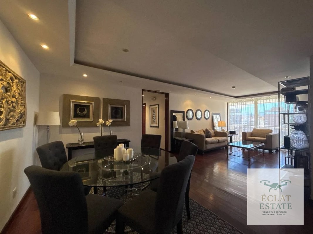 Apartamento en Tiffany Zona 10 en Venta | 2 Habitaciones Amueblado - 12