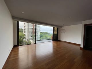 APARTAMENTO  RENTA ZONA 15 VH2, DE 3 DORMITORIOS Y DORMITORIO DE SERVICIO — Apartamento en Alquiler en Zona 15, Guatemala, Ciudad — miniatura 10 de 10
