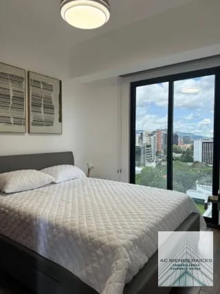 Brunelo de 1 habitación amueblado — Apartamento en Alquiler en Brunelo, Zona 10, Guatemala, Ciudad — miniatura 5 de 7