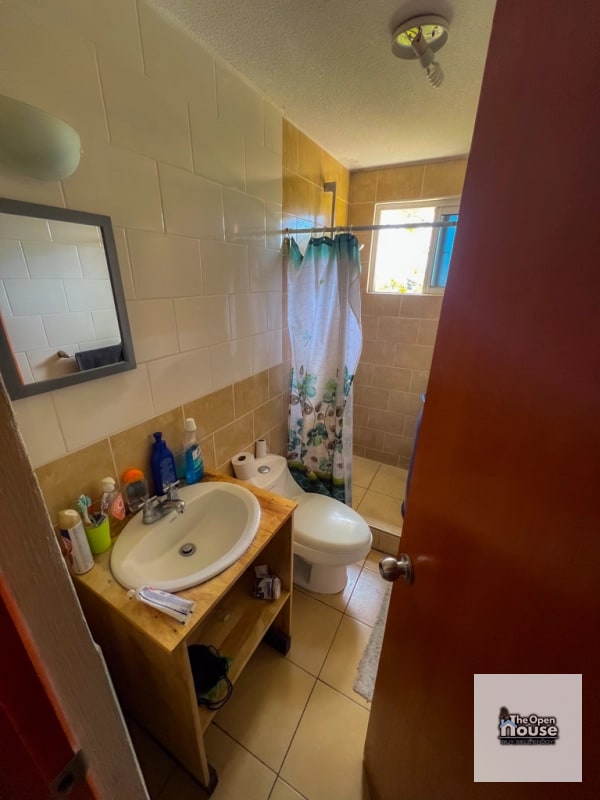 Altos de la colina zona 12 Apartamento en Venta - 11