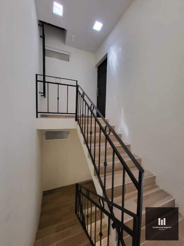 Hermoso Edificio en Venta Hacienda Real Zona 16 con 2 apartamentos - 8