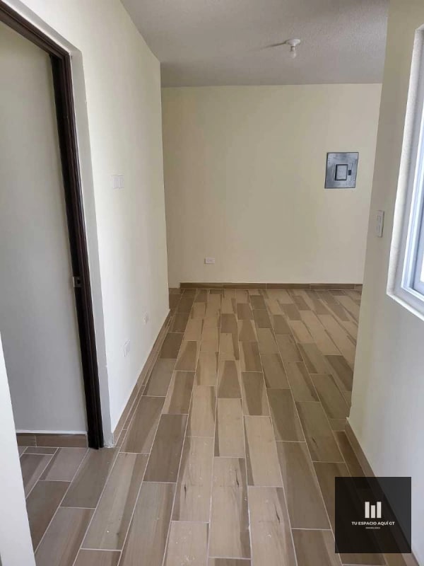 Hermoso Edificio en Venta Hacienda Real Zona 16 con 2 apartamentos - 3