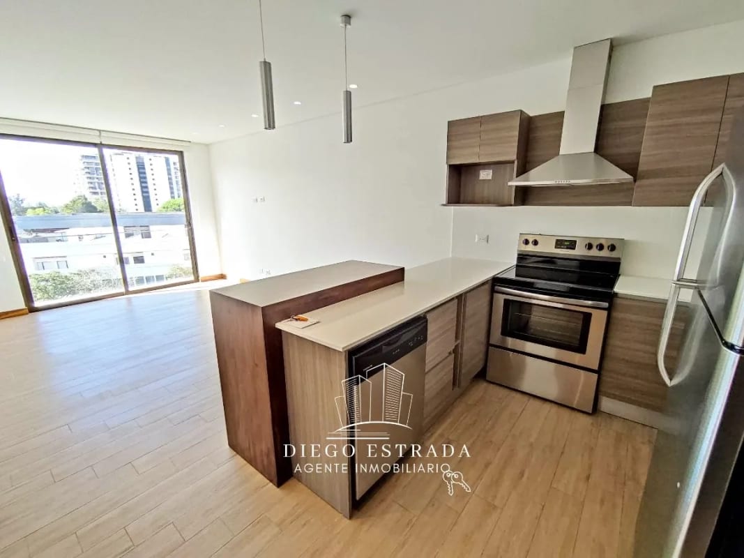 Dentro de garita en vista hermosa 1 — Apartamento en Venta en Zona 15, Guatemala, Ciudad — foto 10 de 16