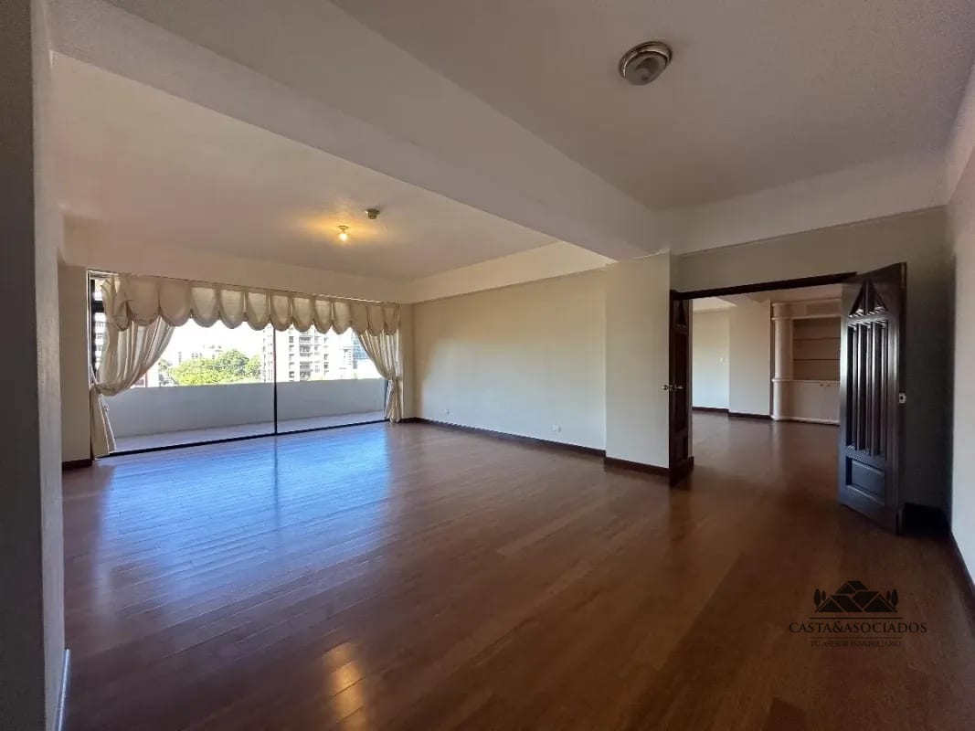 Apartamento en Venta Zona 10 — Apartamento en Venta en Zona 10, Guatemala, Ciudad — foto 9 de 16