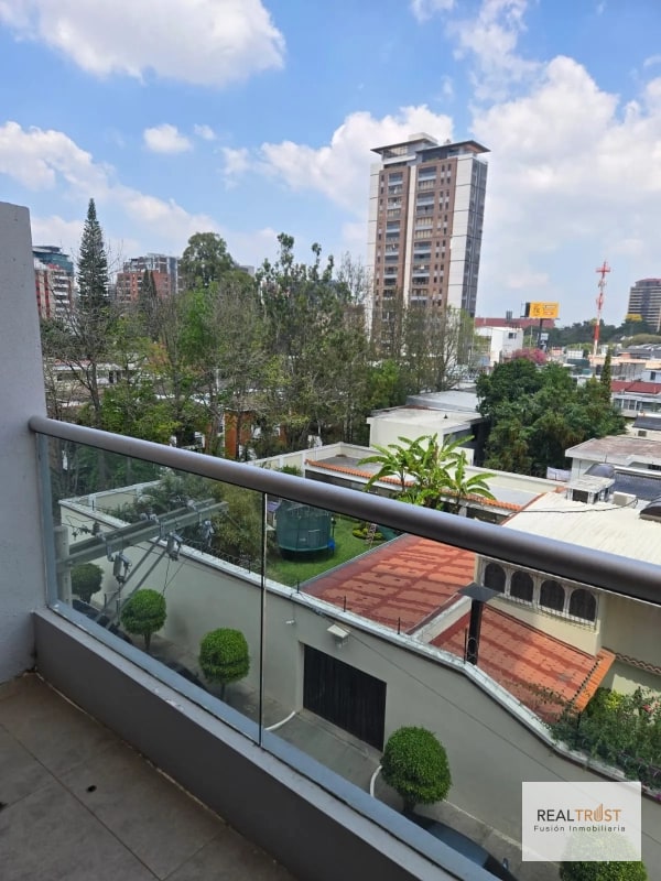 VENTA MODERNO APARTAMENTO ZONA 10 - 12