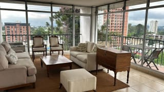 Se Vende/Alquila Apto. en Edificio Ciudad Vieja, Zona 10. — Apartamento en Venta en Ciudad Vieja, Zona 10, Guatemala, Ciudad — miniatura 4 de 7