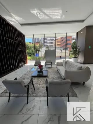 Hermoso y moderno apartamento en zona 14 — Apartamento en Venta en Echo, Zona 14, Guatemala, Ciudad — miniatura 1 de 17