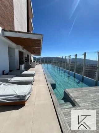 Hermoso y moderno apartamento en zona 14 — Apartamento en Venta en Echo, Zona 14, Guatemala, Ciudad — miniatura 14 de 17