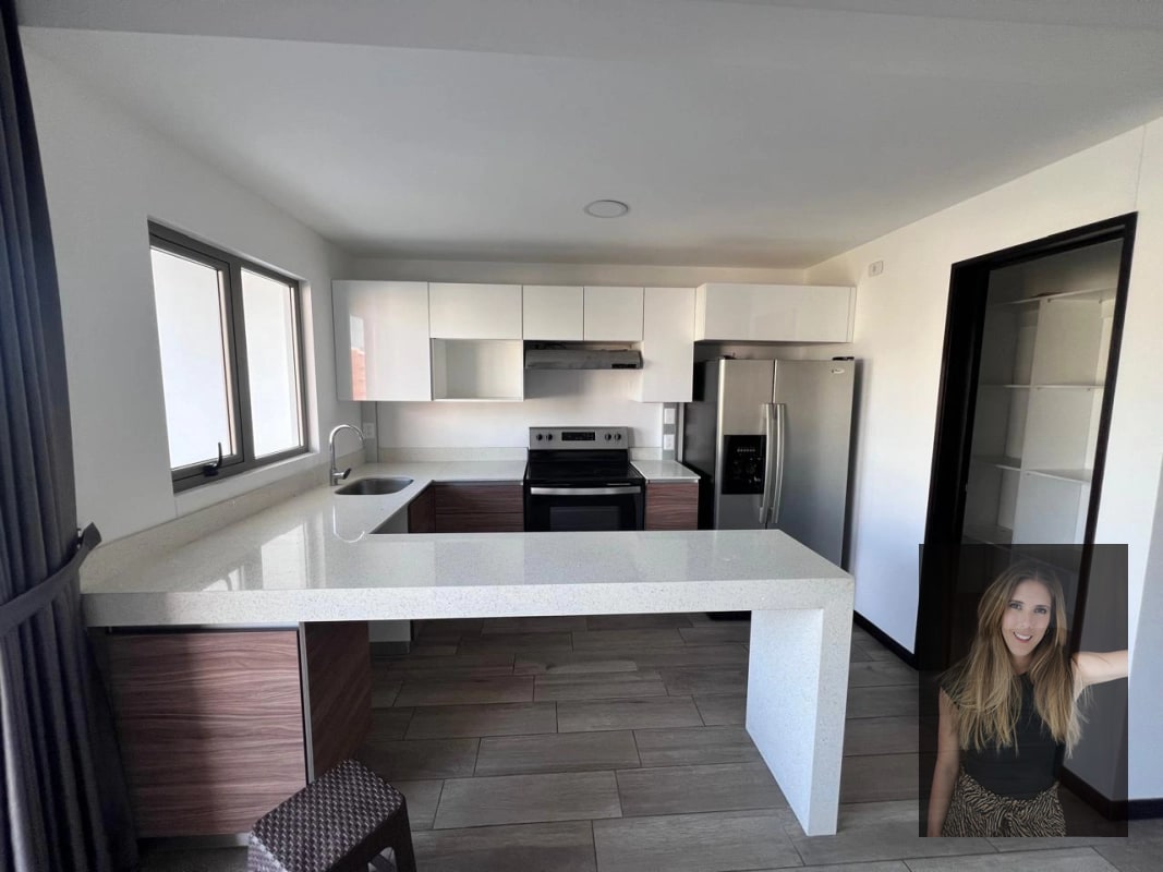 Apartamento en renta en Edificio Segheria zona 14 sector La Villa - 13