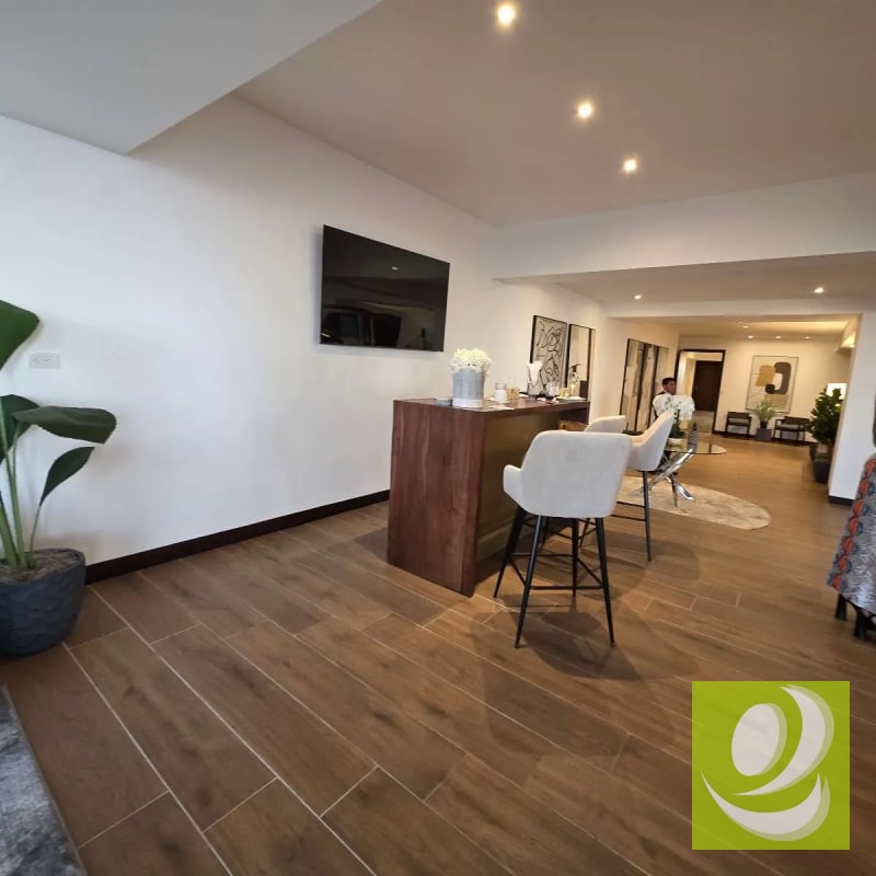 ESPECTACULAR  PENT-HOUSE EN ZONA 10  VENTA - 7